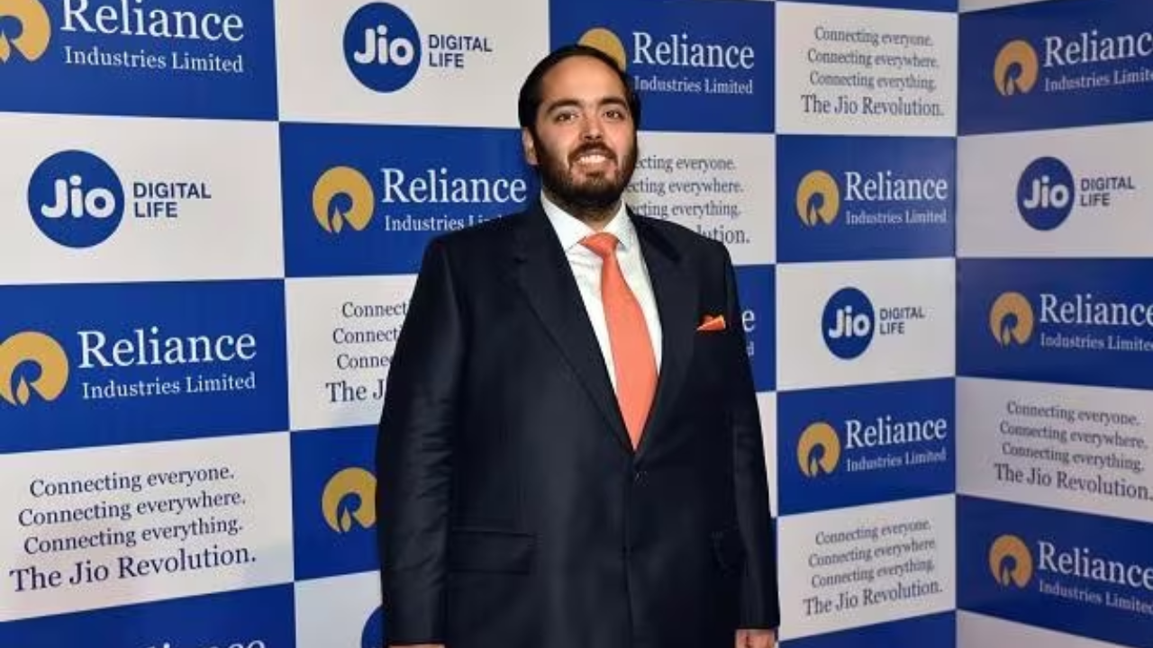 Proxy Firm Objects to Anant Ambani Board Appointment