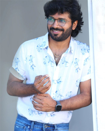 Photo Moment: Anil Ravipudi impresses with his latest look!