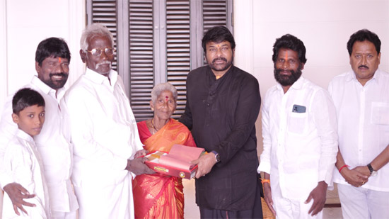 Chiranjeevi was honored as a fan who put up poles