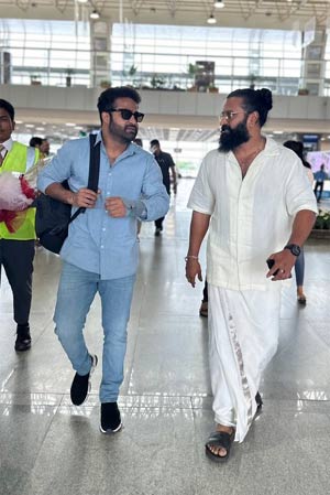 Photo Moment: Rishabh Shetty's dynamic walk with Man of Masses