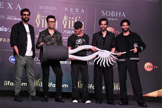 Rana coughed after touching Shah Rukh Khan's feet!