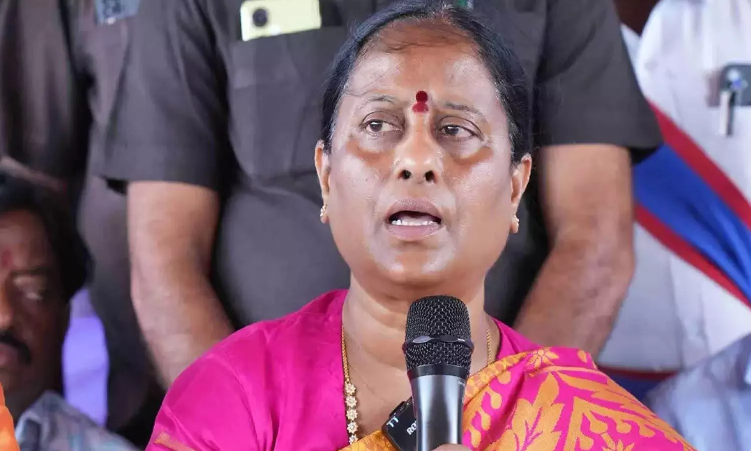 KTR took crazy decisions thinking he was CM: Konda Surekha