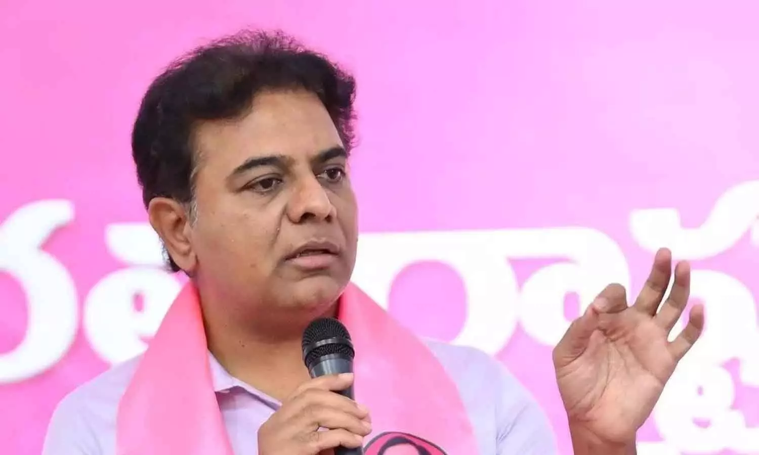 Telangana will become dumb if not questioned: KTR