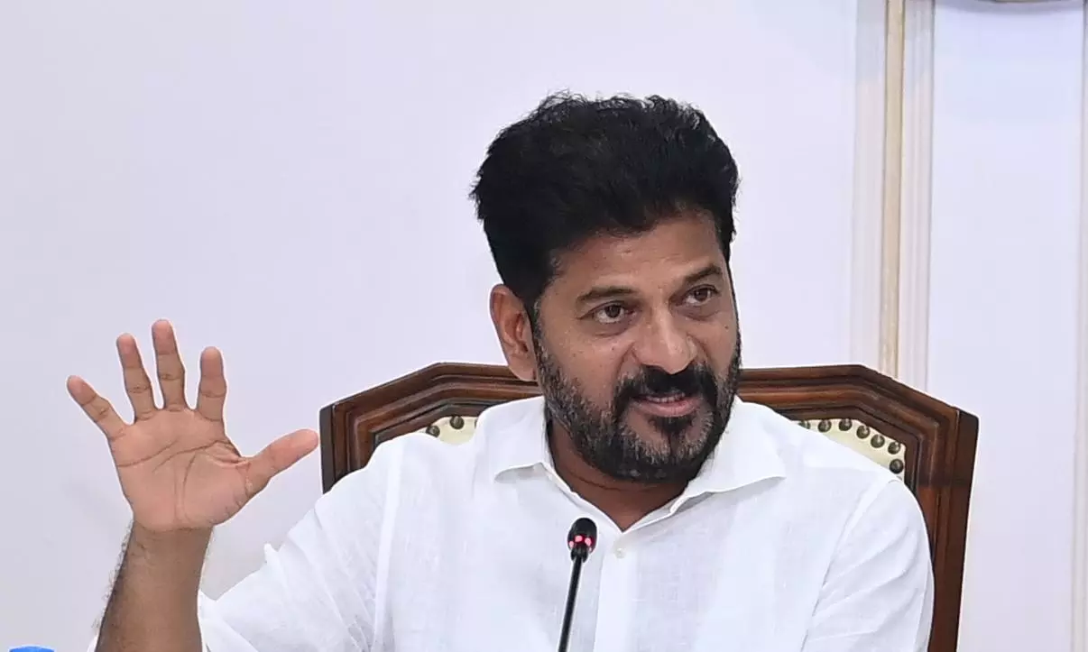 Telangana: Sensational survey on Congress' one-year rule.. Will Revanth Reddy face a backlash?