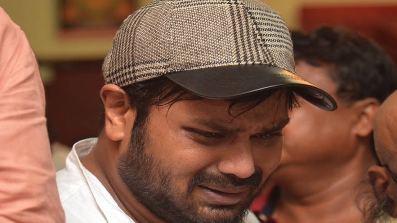 Manchu Manoj: మీడియా ముందు కన్నీటి పర్యంతమైన మనోజ్