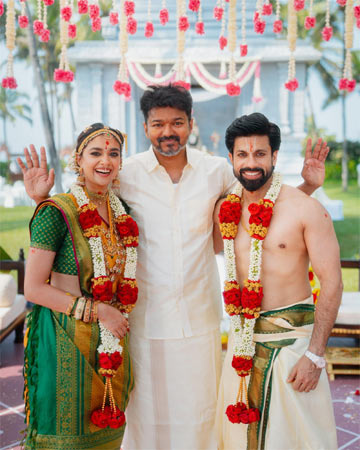 Photo Moment: Dalapathy Vijay with young couple Keerthy Suresh, Antony | Latest Telugu Movie News, Reviews, OTT, OTT Reviews, Ratings