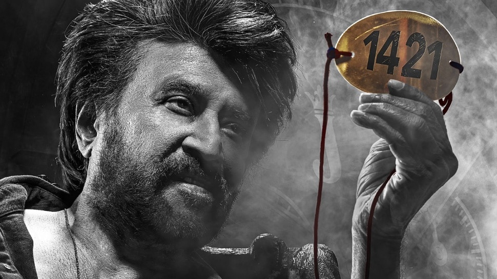 Rajinikanth: Superstar Rajinikanth lost control.. Spilled on the media at the airport