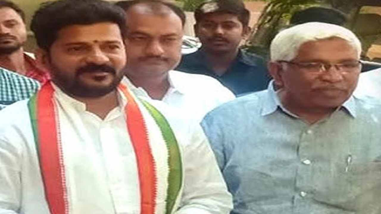 Congress: MLC Kodandaram is a horrendous humiliation .. Forgot?