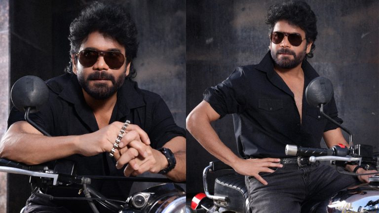 Photo Second: Nagarjuna’s dashing looks bring back Shiva vibes Photo Second: Nagarjuna’s dashing looks bring back Shiva vibes