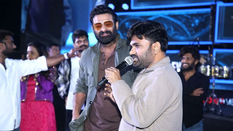 Prabhas: Comments insulting Prabhas.. social media on hearth!!