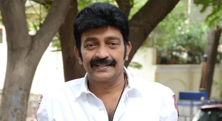 Rajasekhar suffers a serious leg injury while capturing; undergoes surgery Rajasekhar suffers a serious leg injury while capturing; undergoes surgery