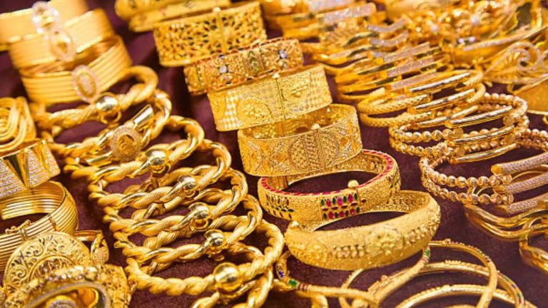 India Gold Charge: The price of Tulum gold has crossed ₹1.65 lakh.. Soon it will touch the ₹2 lakh mark!! India Gold Charge: The price of Tulum gold has crossed ₹1.65 lakh.. Soon it will touch the ₹2 lakh mark!!