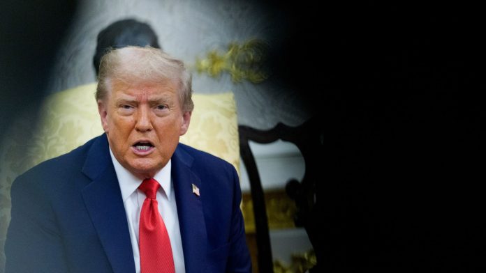 Trump Next Target: Who is Trump's next target? Tariffs on India too? Trump's latest warning!!
