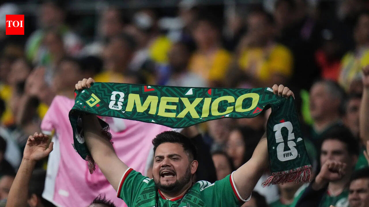 Mexico faces FIFA punishment: Infamous chant returns despite ban Mexico faces FIFA punishment: Infamous chant returns despite ban