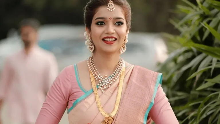 Actress Swathi Reddy a.k.a Colors Swathi ties the knot with Month of Madhu director