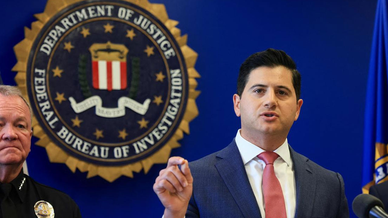 Gurinderjit Singh: Punjab cop on FBI wanted list FBI : ఎఫ్బీఐ వాంటెడ్ జాబితాలో పంజాబ్ పోలీసు ఆఫీసర్