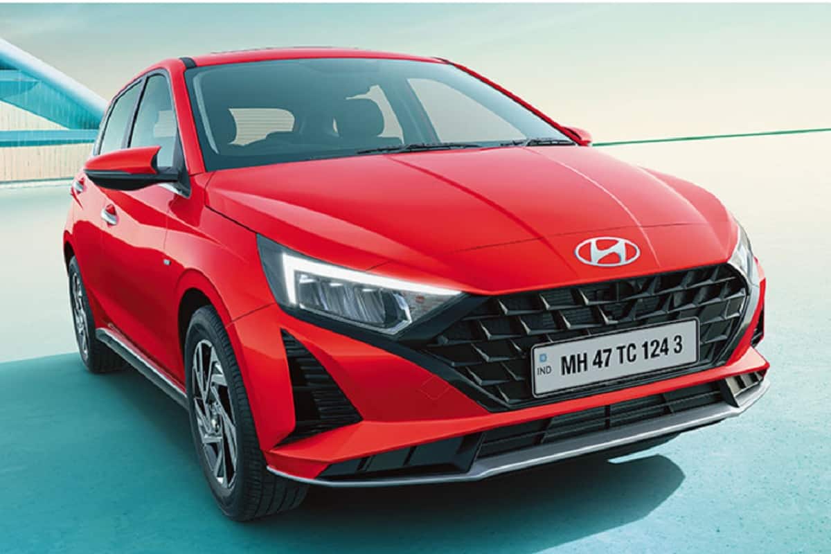 Hyundai i20 Hits 15 Lakh Sales Milestone in India After 18 Years
