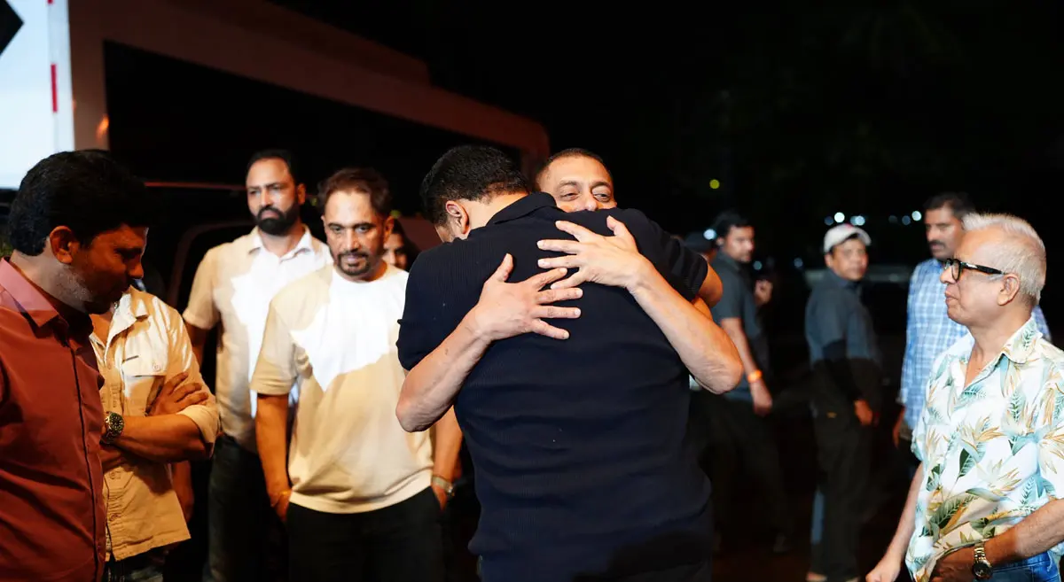 Pic Talk: A Warm Hug, a Big Smile – Salman Khan Makes Vamshi Paidipally’s Birthday Special