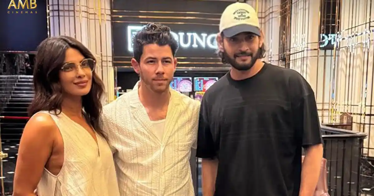 Mahesh Babu, Priyanka Chopra: Movie Night in Hyderabad Pic Talk: Mahesh Babu, Priyanka Chopra & Nick Jonas enjoy a movie night together