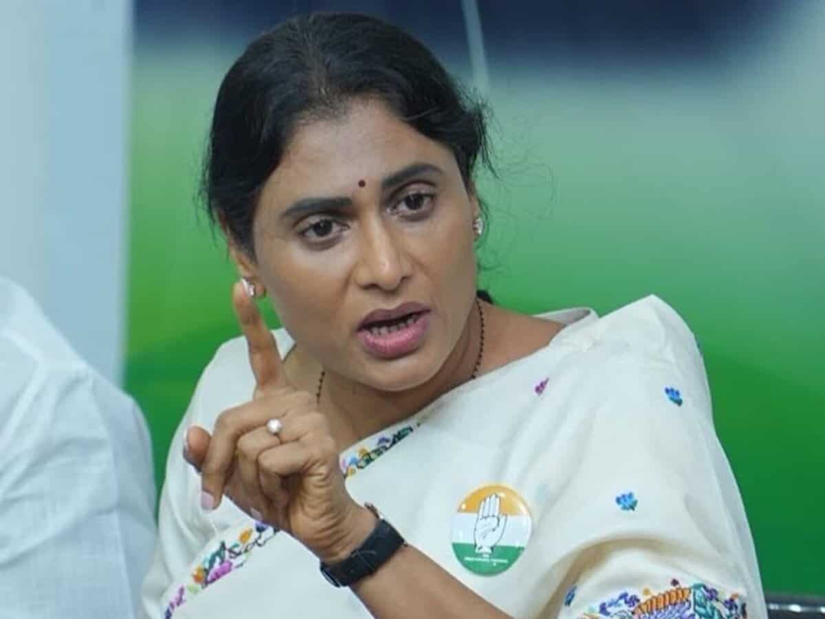 Sharmila: Two chances to become CM or opposition leader