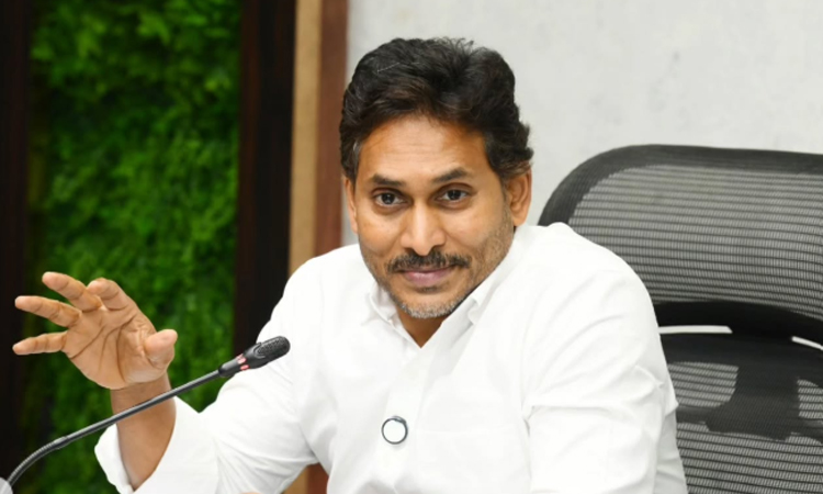 పార్లమెంట్ వ్యూహంపై ఎంపీలతో జగన్ 'కీ' భేటీ!