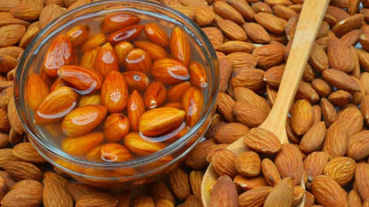 Almonds: Snack to lower heart risk