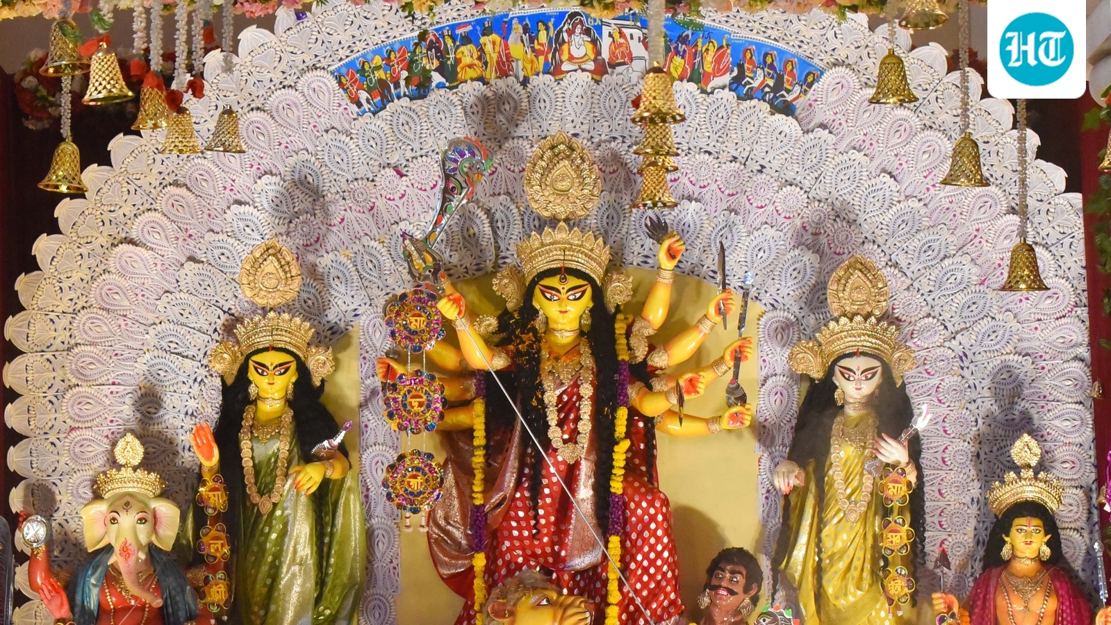 Paris Syndrome: Why Culture Travel Trends Shift durga_puja_1785399185306_1785399185617_581e0aa2-b69e-4a93-a4d9-f549a9191895.jpg