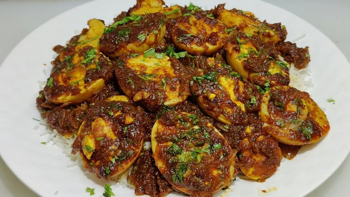Egg Pepper Fry: Why Add This One Ingredient? egg-17111784476496.jpg