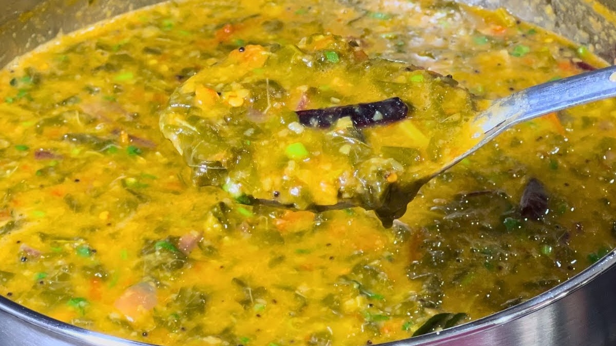 Thotakura Pappu: Quick Andhra Lentil Recipe Thotakura Pappu: Quick Andhra Lentil Recipe