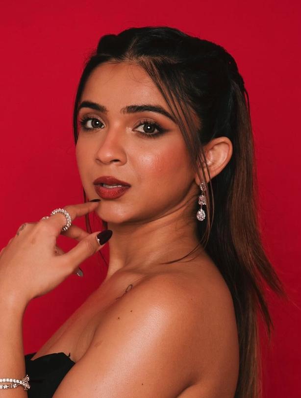 Apoorva Mukhija Moves to New York: ‘Kaleshi Aurat Is Dead Now Apoorva Mukhija Moves to New York: ‘Kaleshi Aurat Is Dead Now