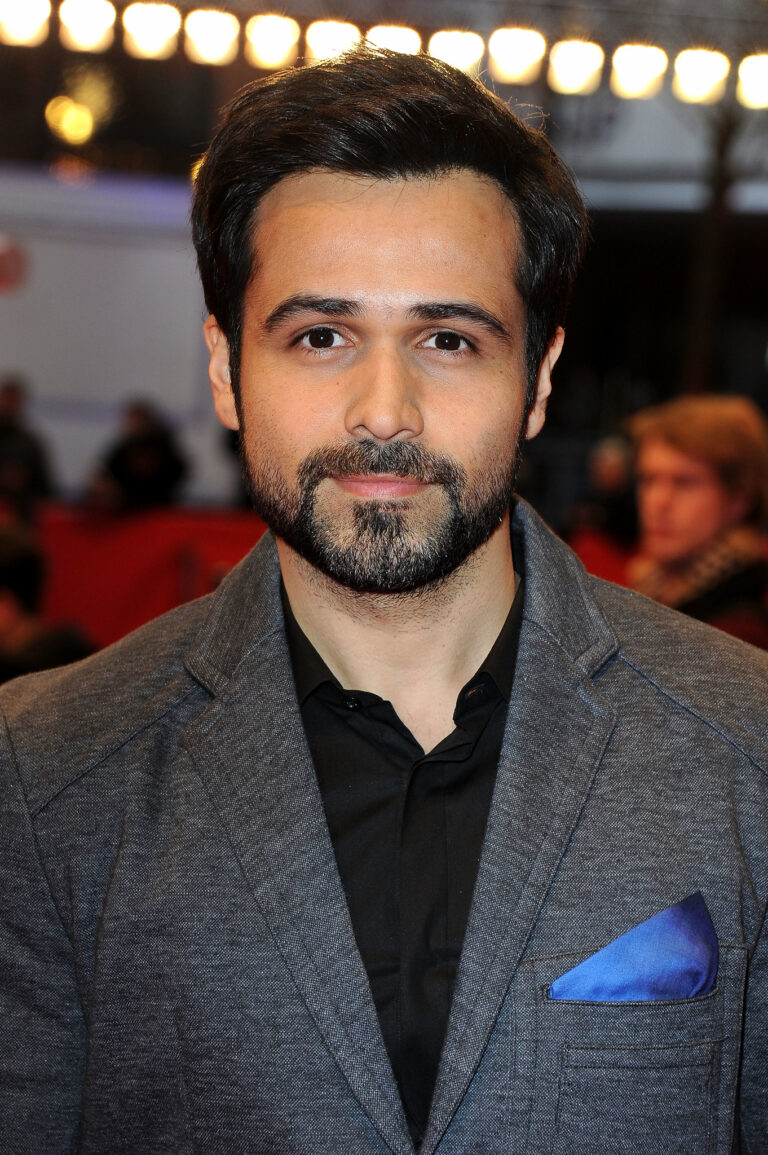 Emraan Hashmi Starrer Awarapan 2 Hits Rs 100 Crore in 5 Days Emraan Hashmi Starrer Awarapan 2 Hits Rs 100 Crore in 5 Days