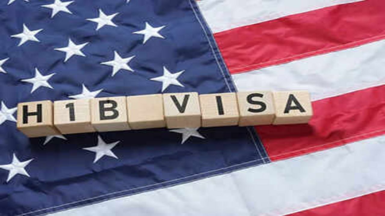 JD Vance Defends 0K H1B Visa Fee Impacting Indian Workers JD Vance Defends 0K H1B Visa Fee Impacting Indian Workers