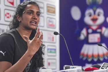 PV Sindhu Adopts Sports Science for Record Sixth World Championships Bid PV Sindhu Adopts Sports Science for Record Sixth World Championships Bid