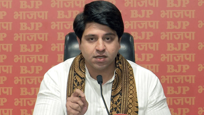 Shehzad Poonawalla Quits BJP: Cites Financial Reasons for Exit Shehzad Poonawalla Quits BJP: Cites Financial Reasons for Exit