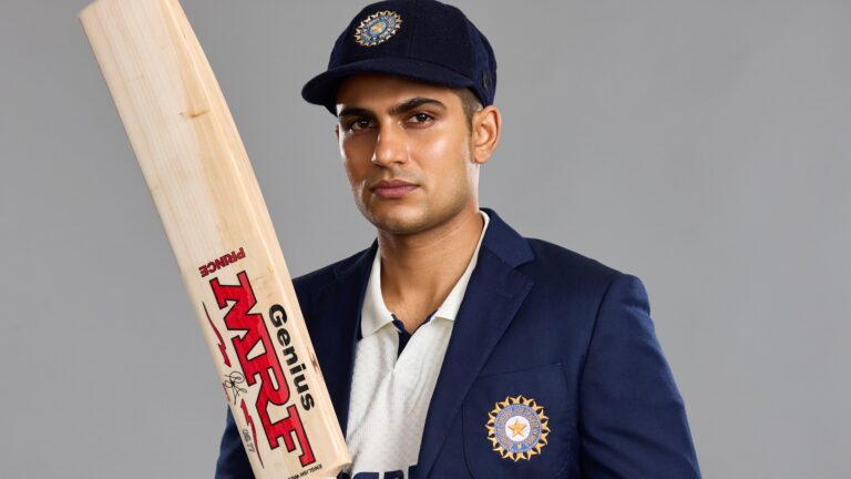 India vs Sri Lanka 2nd Test Day 4: Shubman Gill Struggles in Colombo India vs Sri Lanka 2nd Test Day 4: Shubman Gill Struggles in Colombo