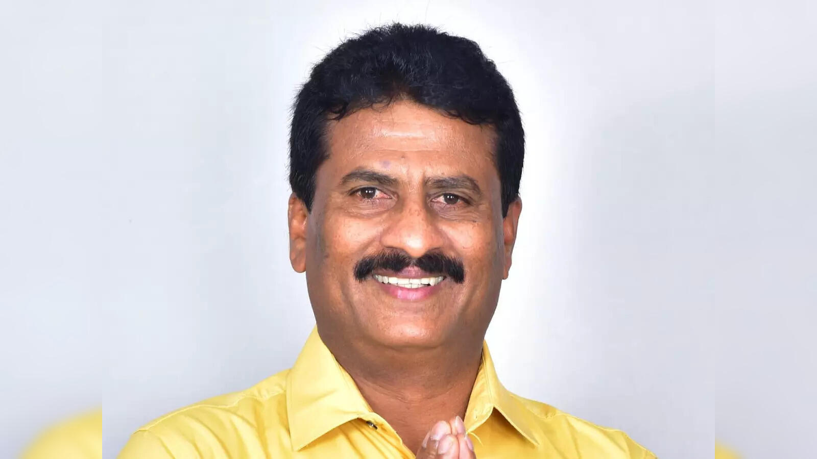 Karnataka MLA Suresh Gowda Reacts After Daughter Slaps Woman Cop Karnataka MLA Suresh Gowda Reacts After Daughter Slaps Woman Cop