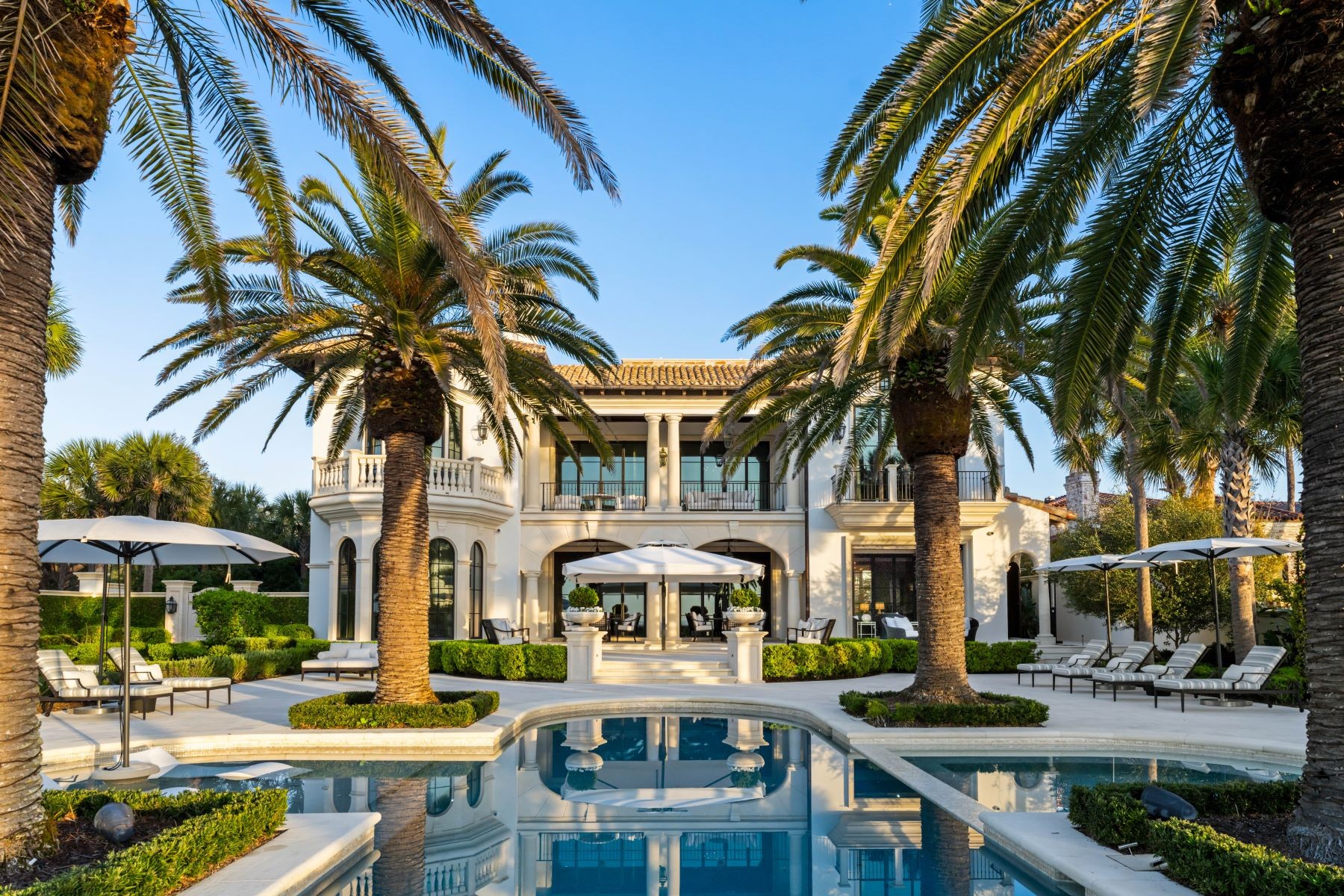Luxury Property: Why Young Indians Prefer Land Over Apartments Now