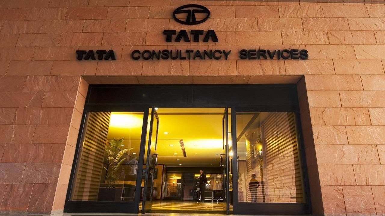 TCS Best Buy: IT Giant Takes Over India GCC to Build AI Hub